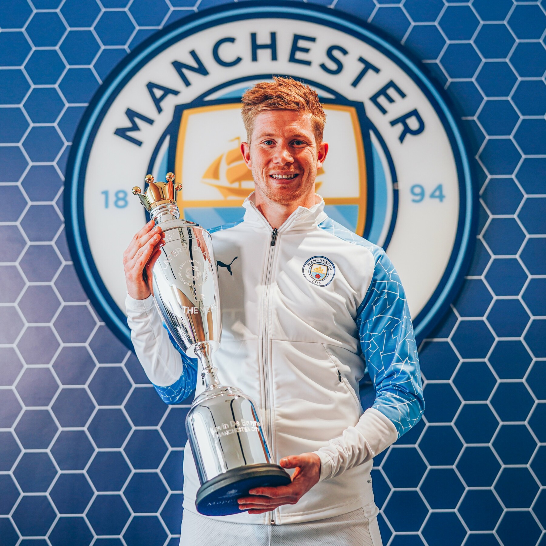 Kevin De Bruyne wins PFA Player of the Year for second consecutive year in the Premier League