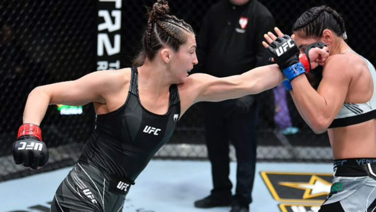 UFC Vegas 28: Montana De La Rosa def Ariane Lipski via TKO