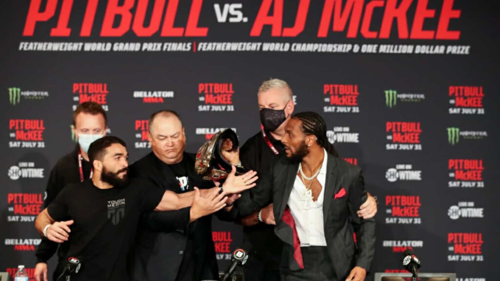 Patricio Pitbull vs AJ McKee