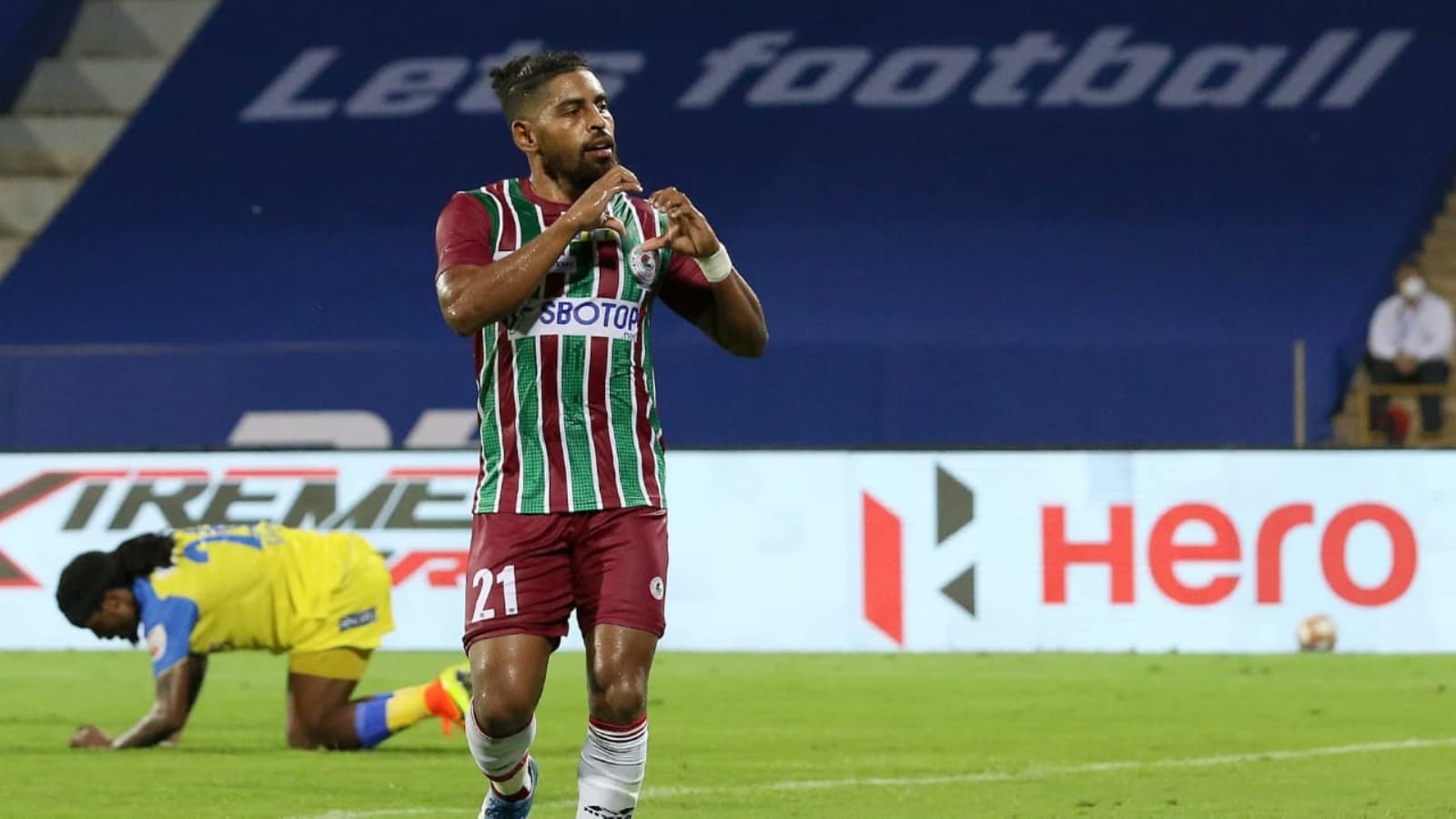 Fijian striker Roy Krishna renews his contract with ISL club ATK Mohun Bagan