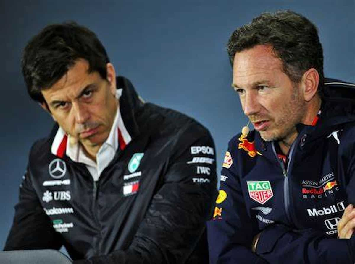 “Is He Going to Pay the Bill?”: Christian Horner Issues Blunt Response on Toto Wolff’s Valtteri Bottas Apology