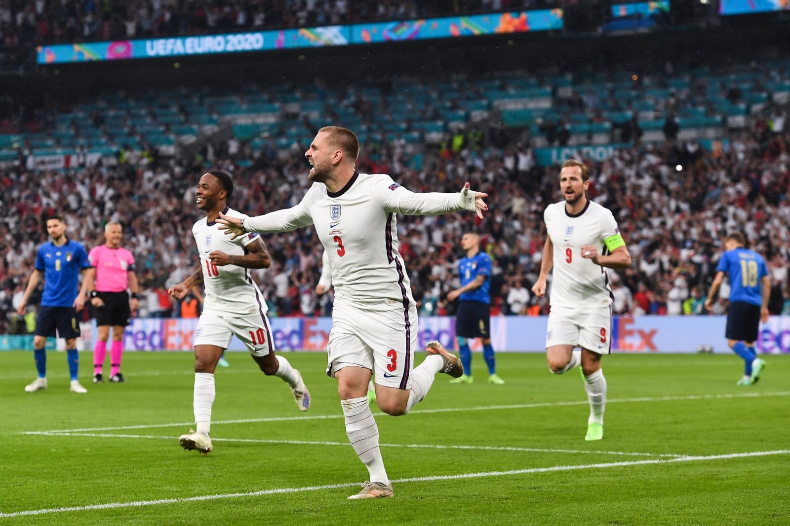 WATCH: EURO 2020 Finals: England take a huge lead through Luke Shaw inside 5 minutes in the Euro final