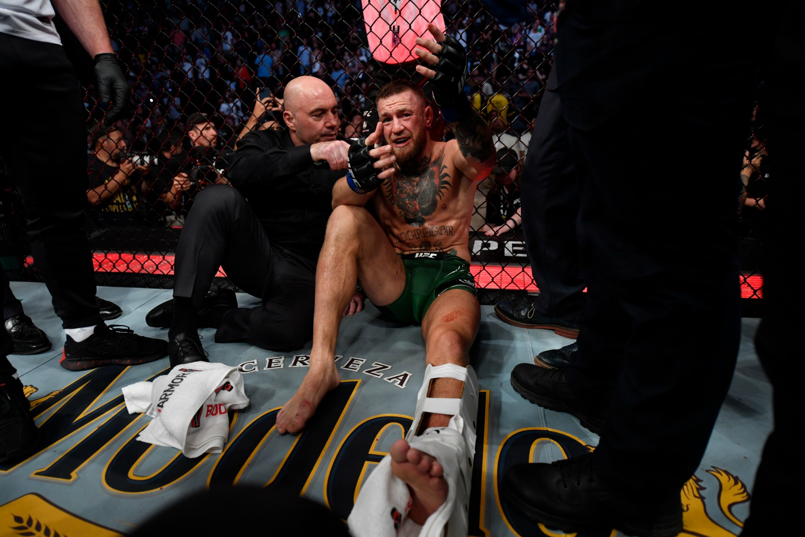 Watch video: Conor McGregor breaks his ankle against Dustin Poirier at UFC 264!