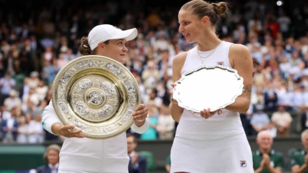 Ash Barty and Karolina Pliskova