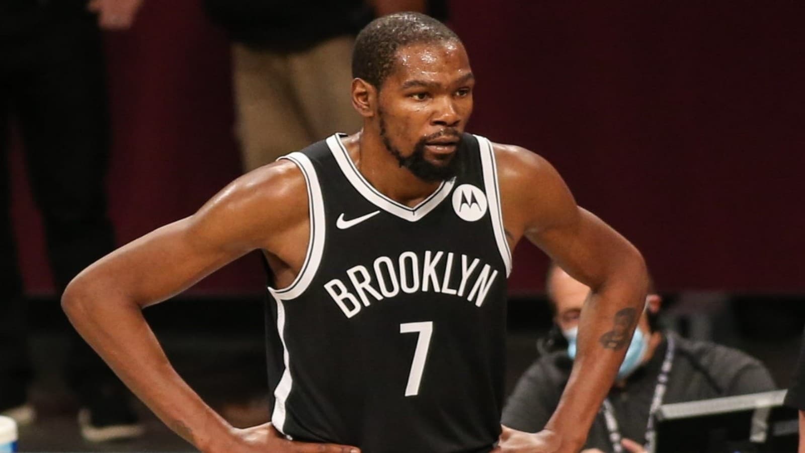 “It’s about habits man”- Kevin Durant responds after being called out for his “Stinky” comment