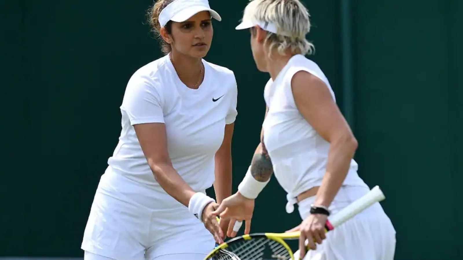 Wimbledon 2021: Sania Mirza/Bethanie Mattek-Sands vs Elena Vesnina/Veronika Kudermetova LIVE stream: When, Where, and How to Watch