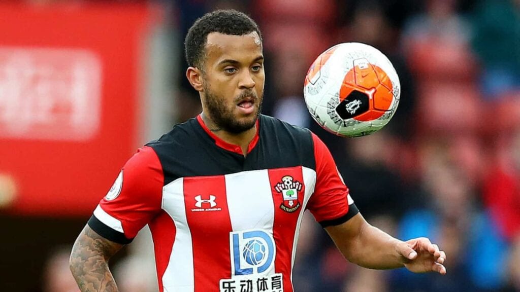 Leicester City sign Ryan Bertrand