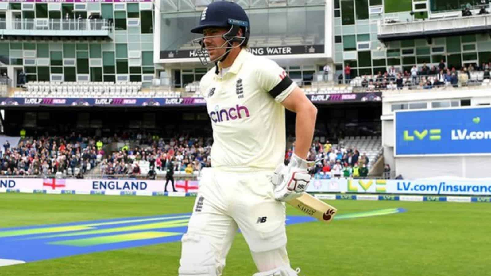 Here’s why England cricketers are wearing black armbands on Day 2 of the Leeds Test