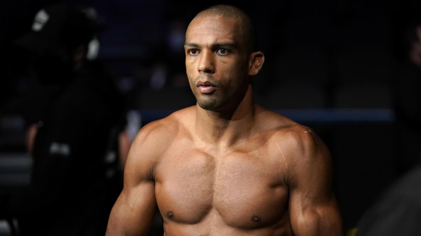 “Think about 155”- Edson Barboza teases a lightweight return as Charles Oliveira misses the weight for 5th time in his career￼