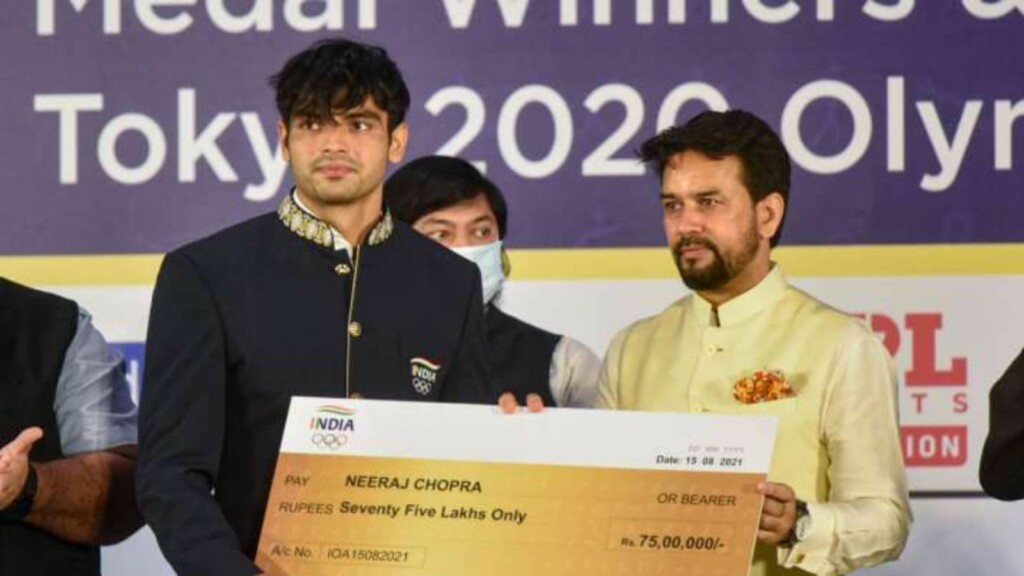 Tokyo Olympics Champion Neeraj Chopra Receiving cash award