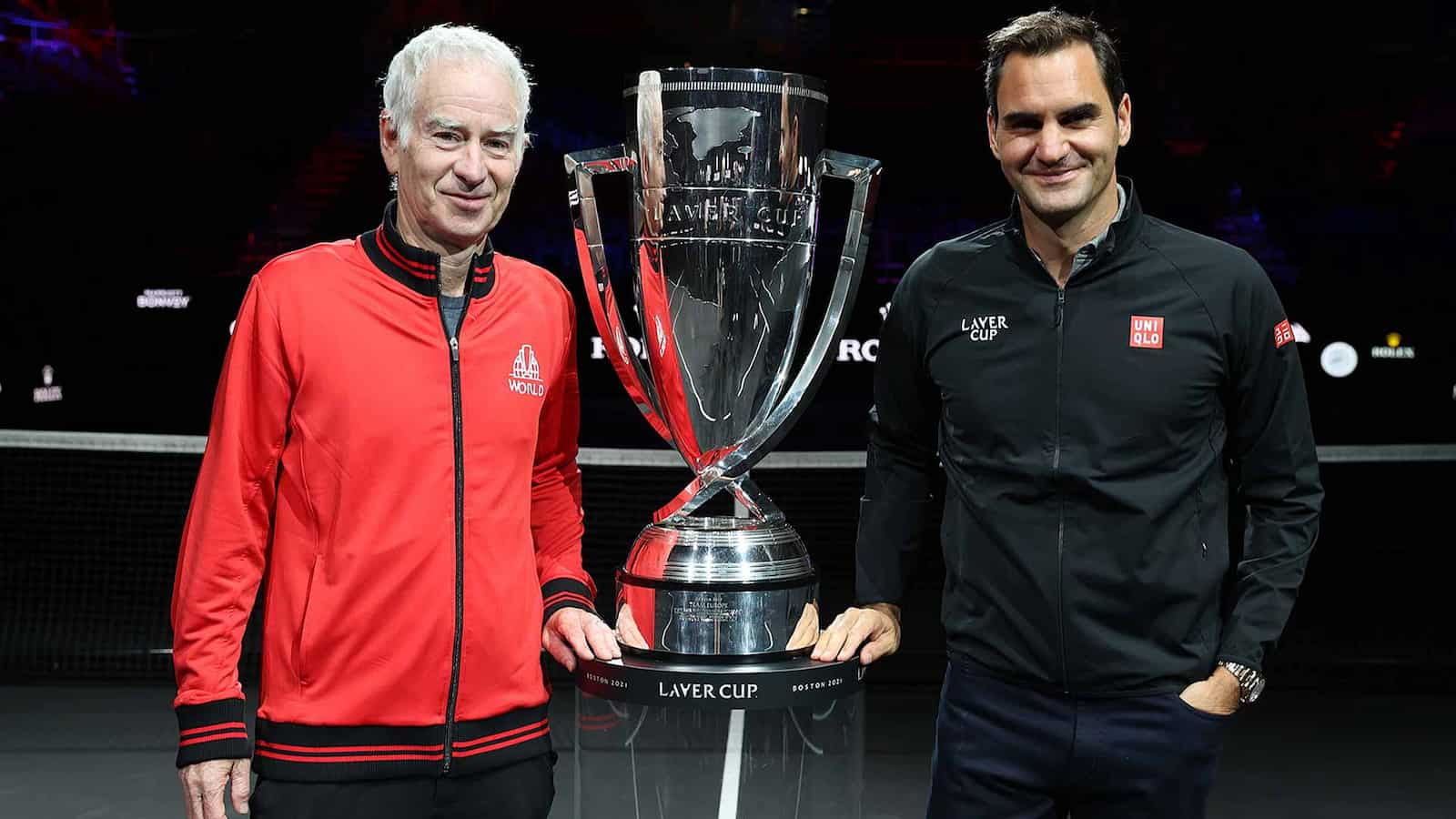 WATCH: Roger Federer gets a standing ovation as he makes a surprise visit on Day-1 of the 2021 Laver Cup