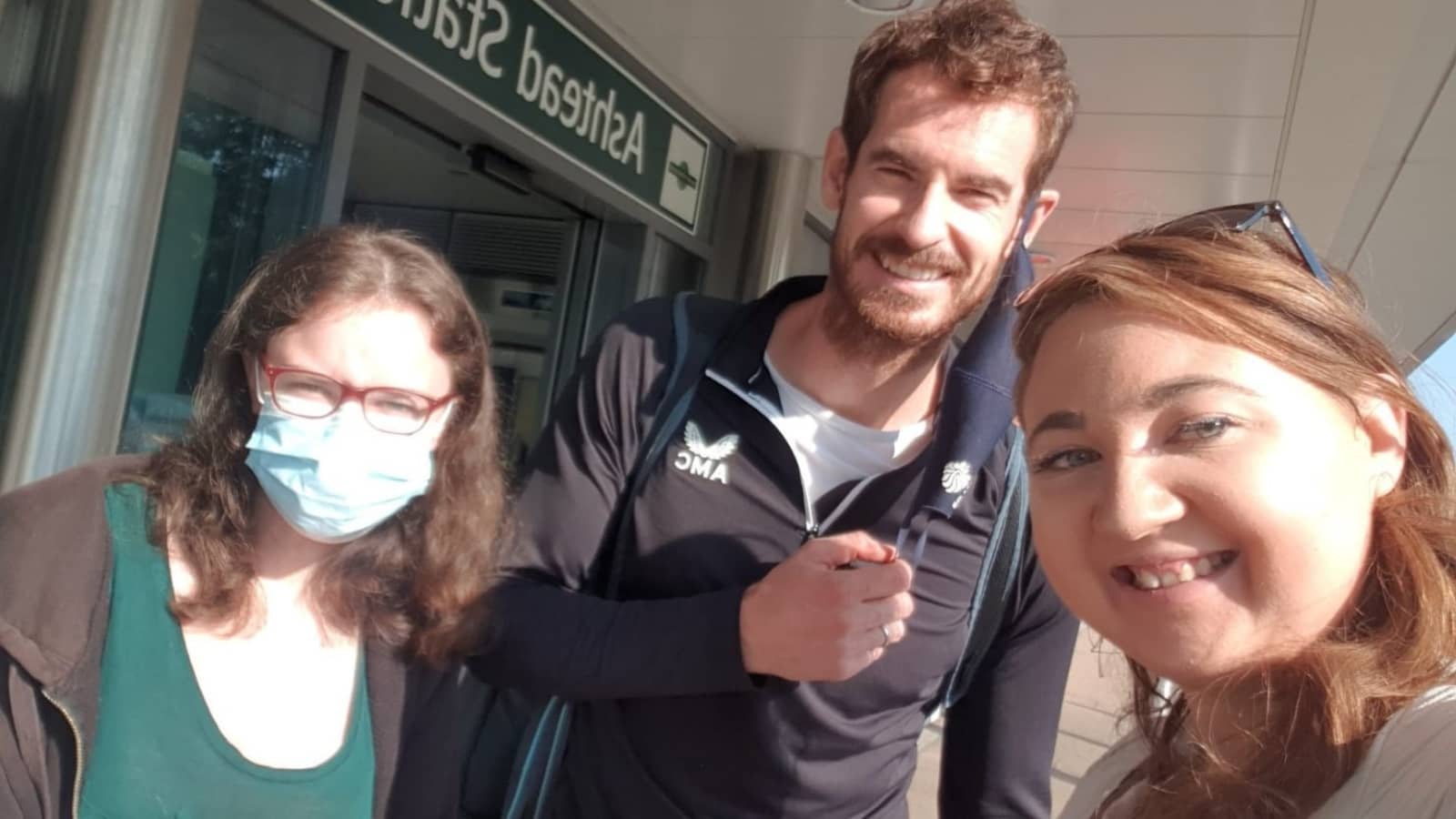 ‘Ecstasy for Murray fans’: Andy Murray meets fans all the way while traveling to Moselle Open via Train