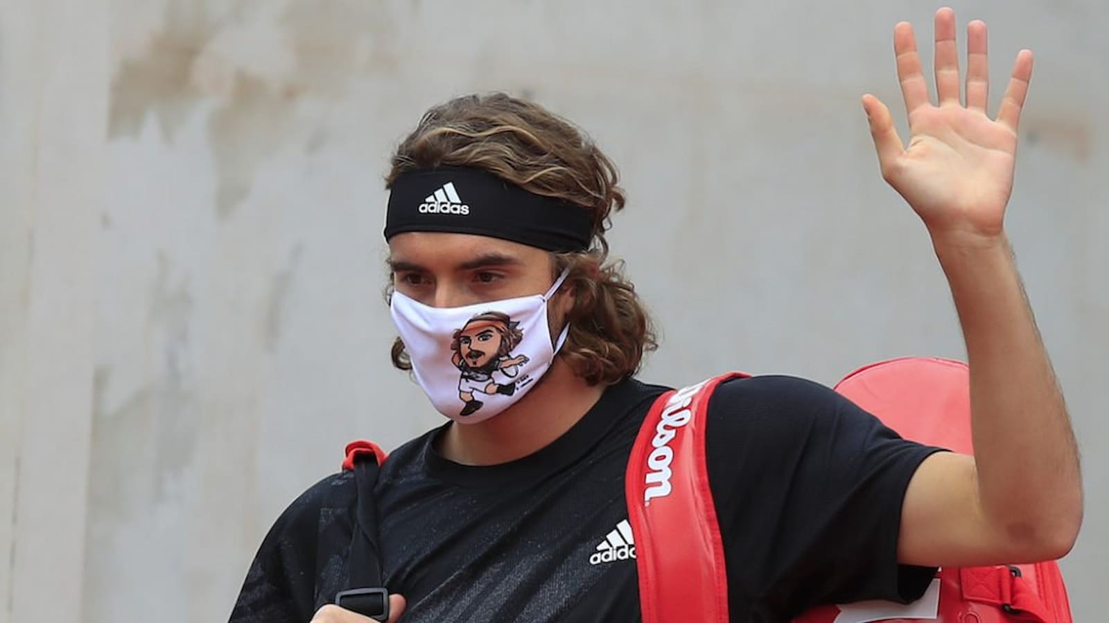 “I am not a doctor, I am a tennis player” Stefanos Tsitsipas agrees to get the Covid-19 vaccine this year