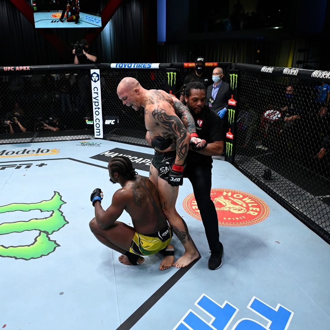 Aleksandar Rakic, Jimmy Crute, Michael Chiesa, Aljamain Sterling and others reacts to Anthony Smith dominating performance at UFC Vegas 37