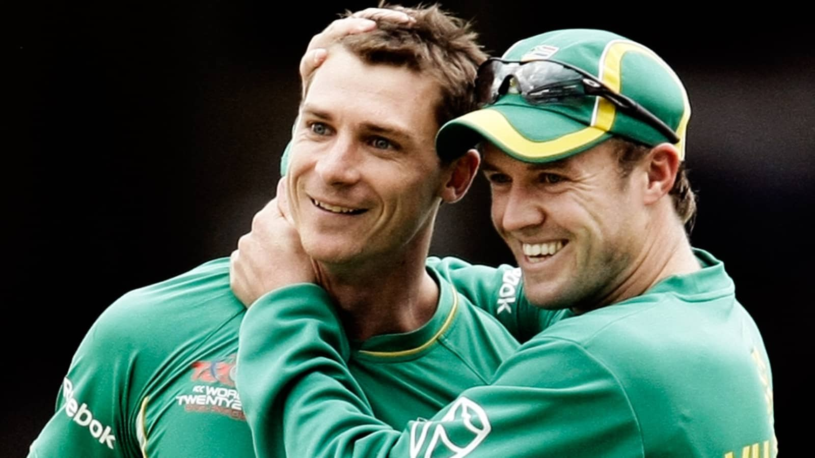 ‘Now you can s**k it’ – AB de Villiers lashes out at Dale Steyn over tweet on batsmen