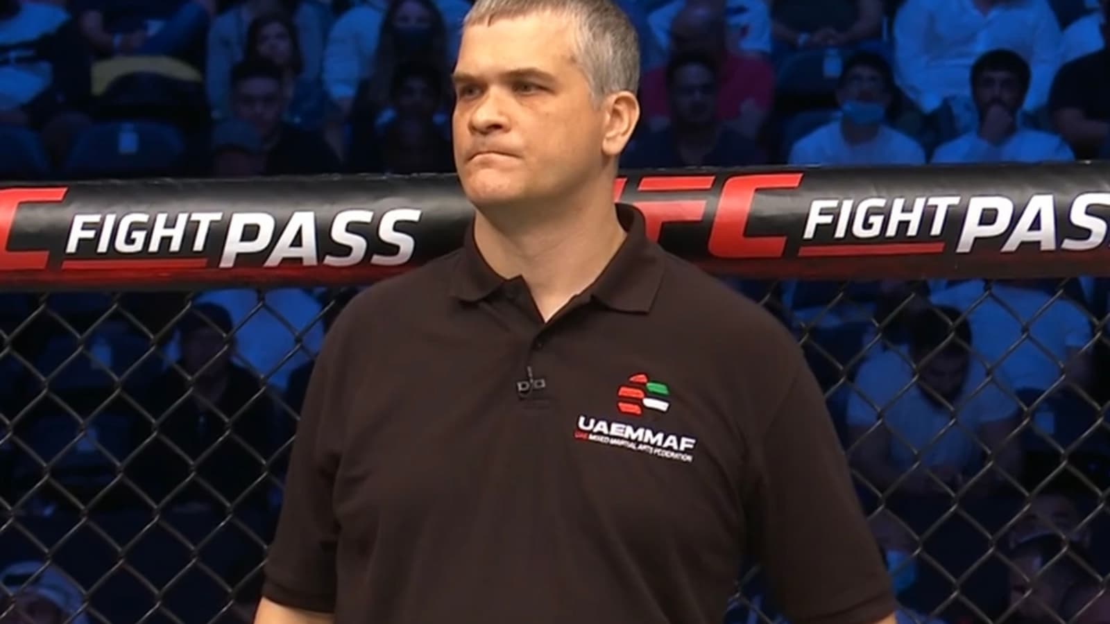 MMA community erupts after Vyacheslav Kiselev creates an absolute mess as a referee at UFC 267