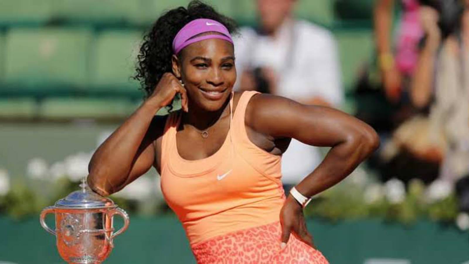 “WOAH”: Serena Williams’ autographed rookie card sold for a whopping price at auction