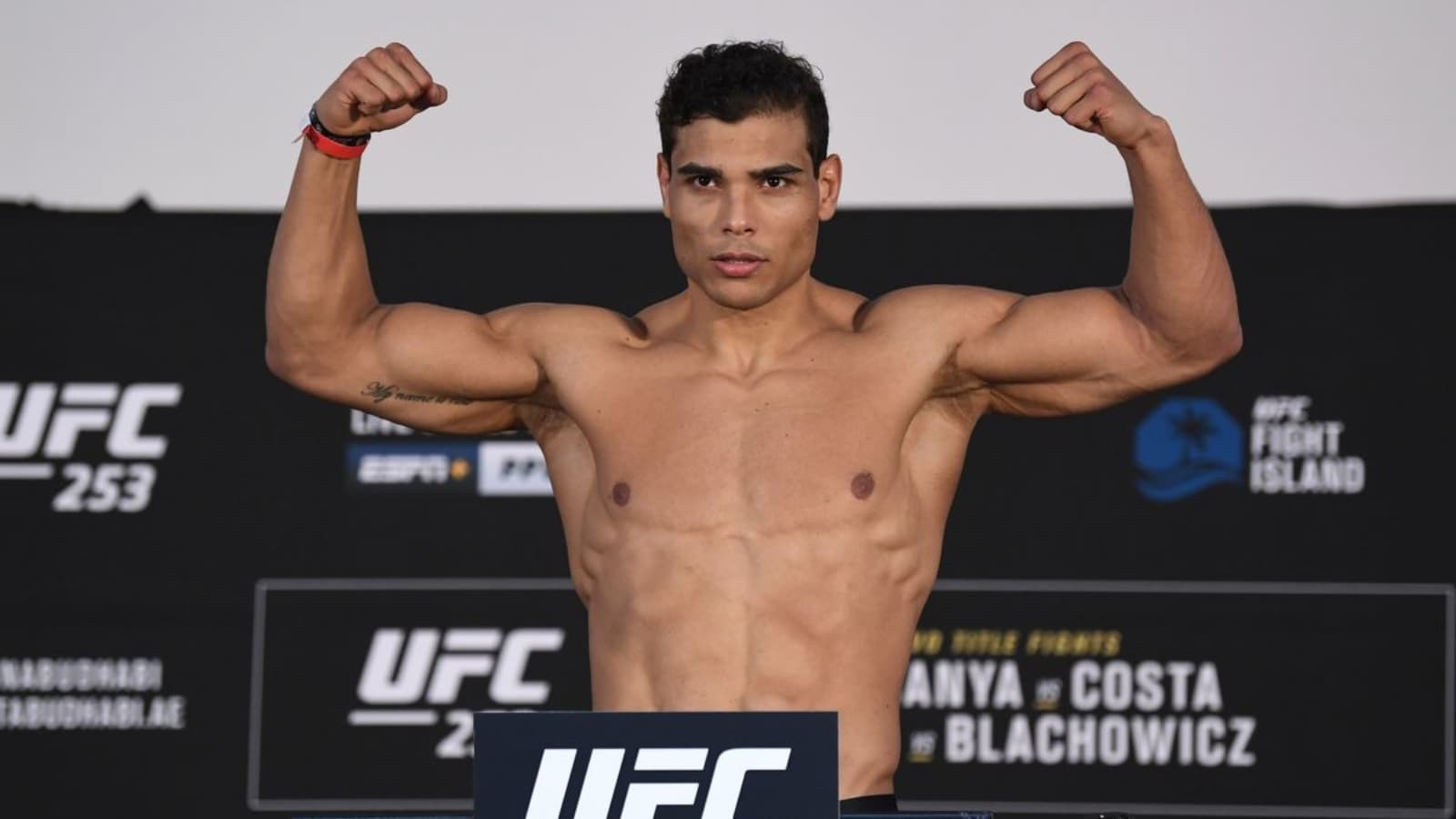 “My left bicep,” Paulo Costa reveals what caused all the problems with weight cutting leading up to UFC Vegas 41