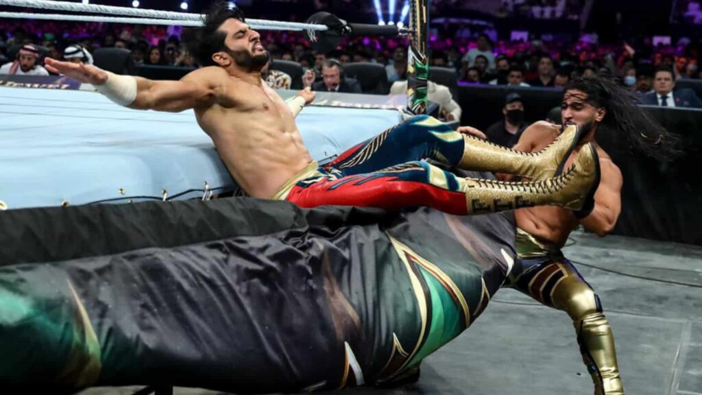 Mansoor vs Mustafa Ali: Crown Jewel 2021