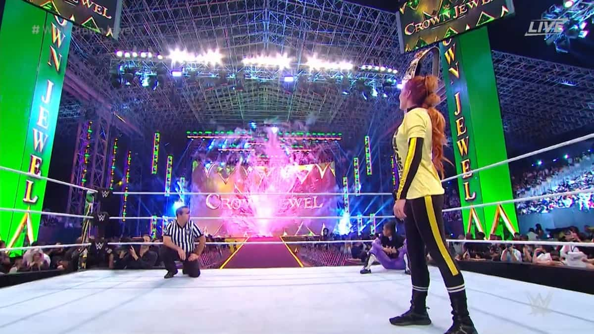 Becky Lynch defeats Sasha Banks and Bianca Belair at Crown Jewel 2021 in a absolute classic