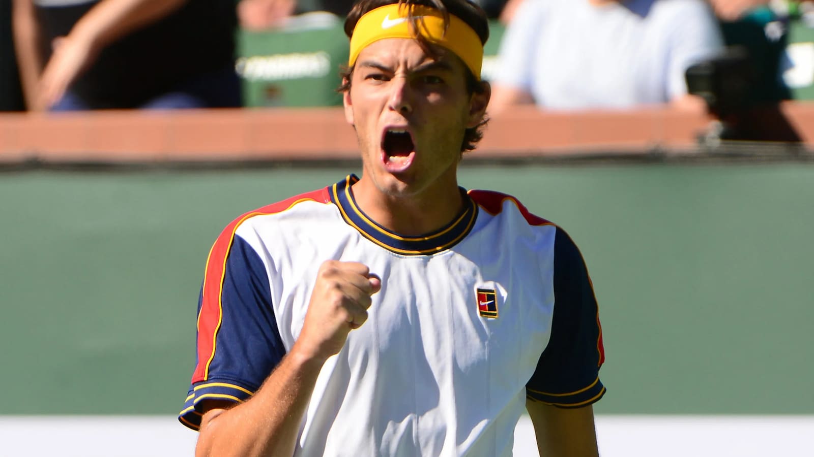 “The crowd was just amazing” Californian Taylor Fritz thanks the crowd for their support as he beats Zverev to enter the semis of Indian Wells 2021