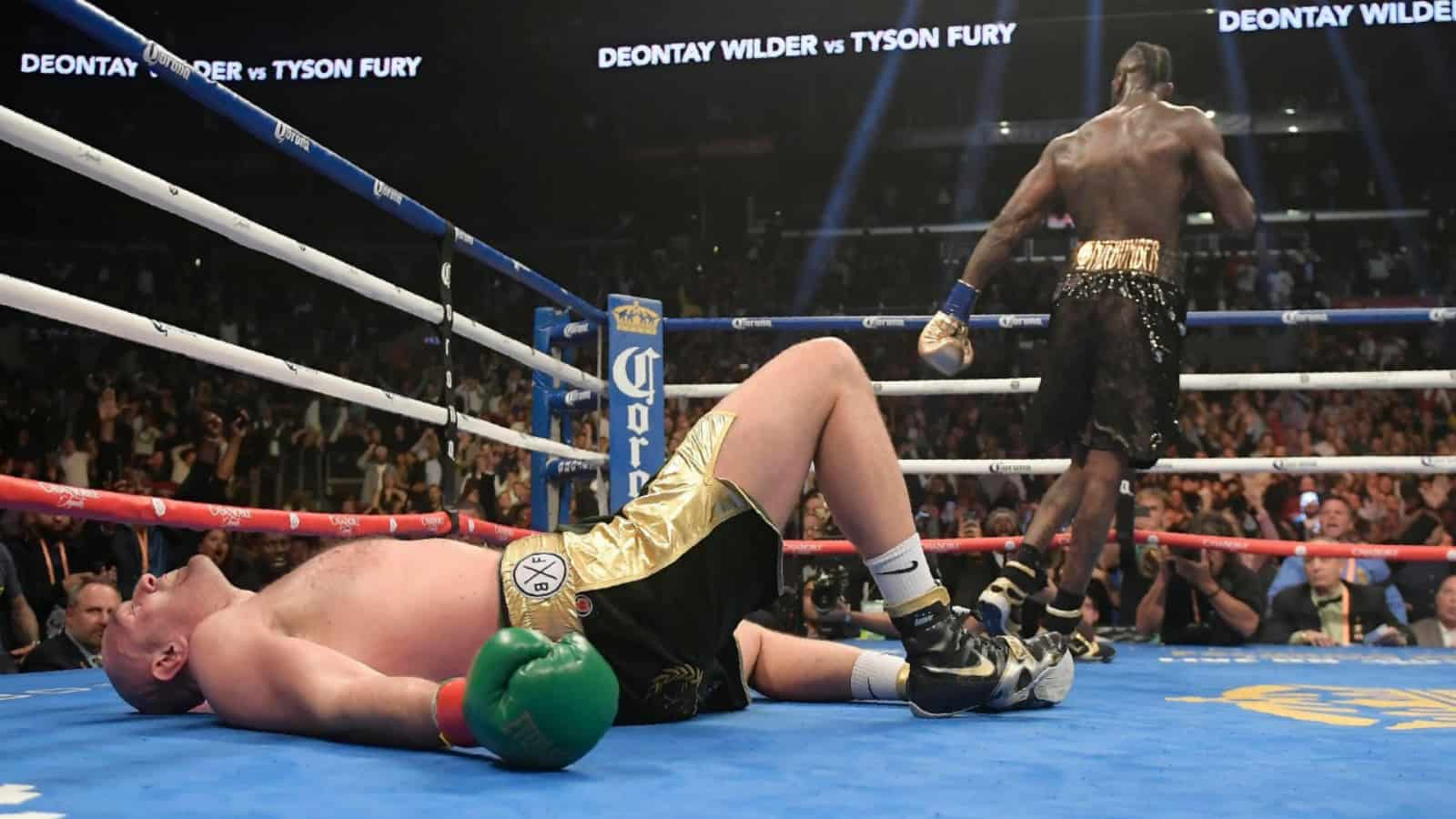 Who won Tyson Fury vs Deontay Wilder 1?