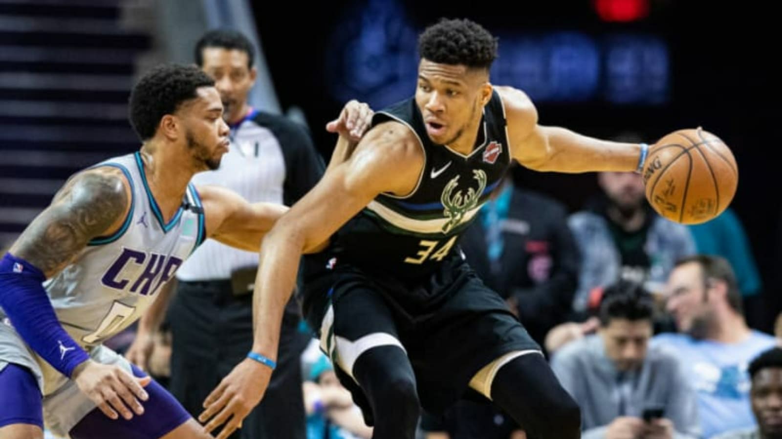 Milwaukee Bucks vs Charlotte Hornets Live Stream, Prediction, Preview, Injury Report, and Starting Line-up-1st December 2021 |NBA Season 2021-22