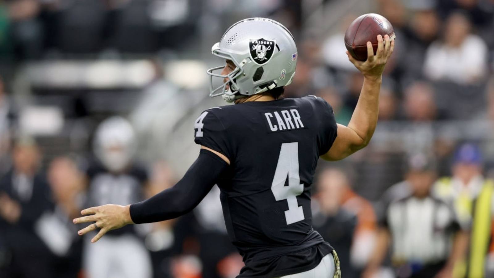 “So much pressure on Derek Carr,” Pundits react to the Raiders’ victory over the Cowboys