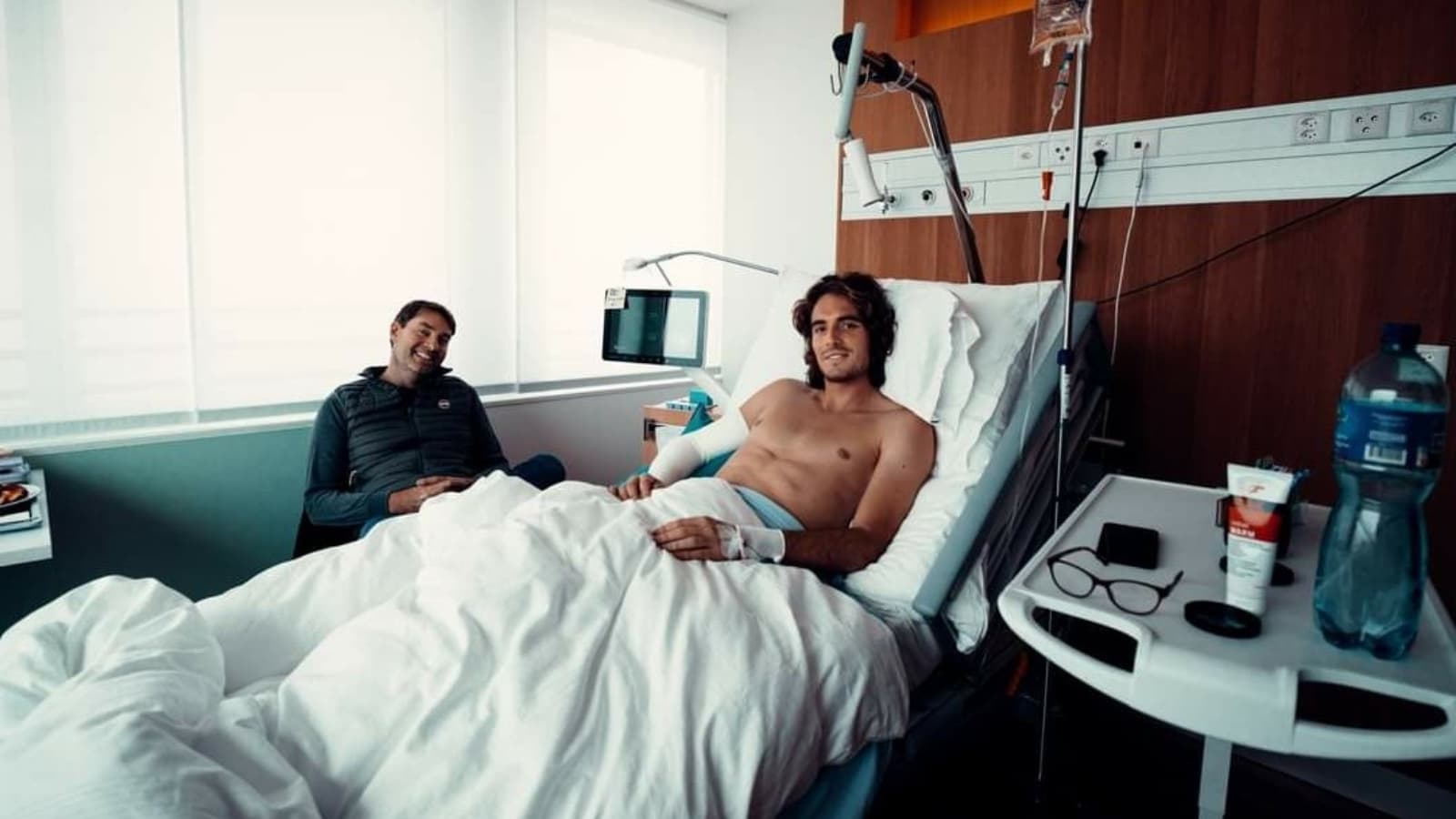 “Things often get tougher before they get easier” Stefanos Tsitsipas undergoes elbow surgery, assures fans of comeback