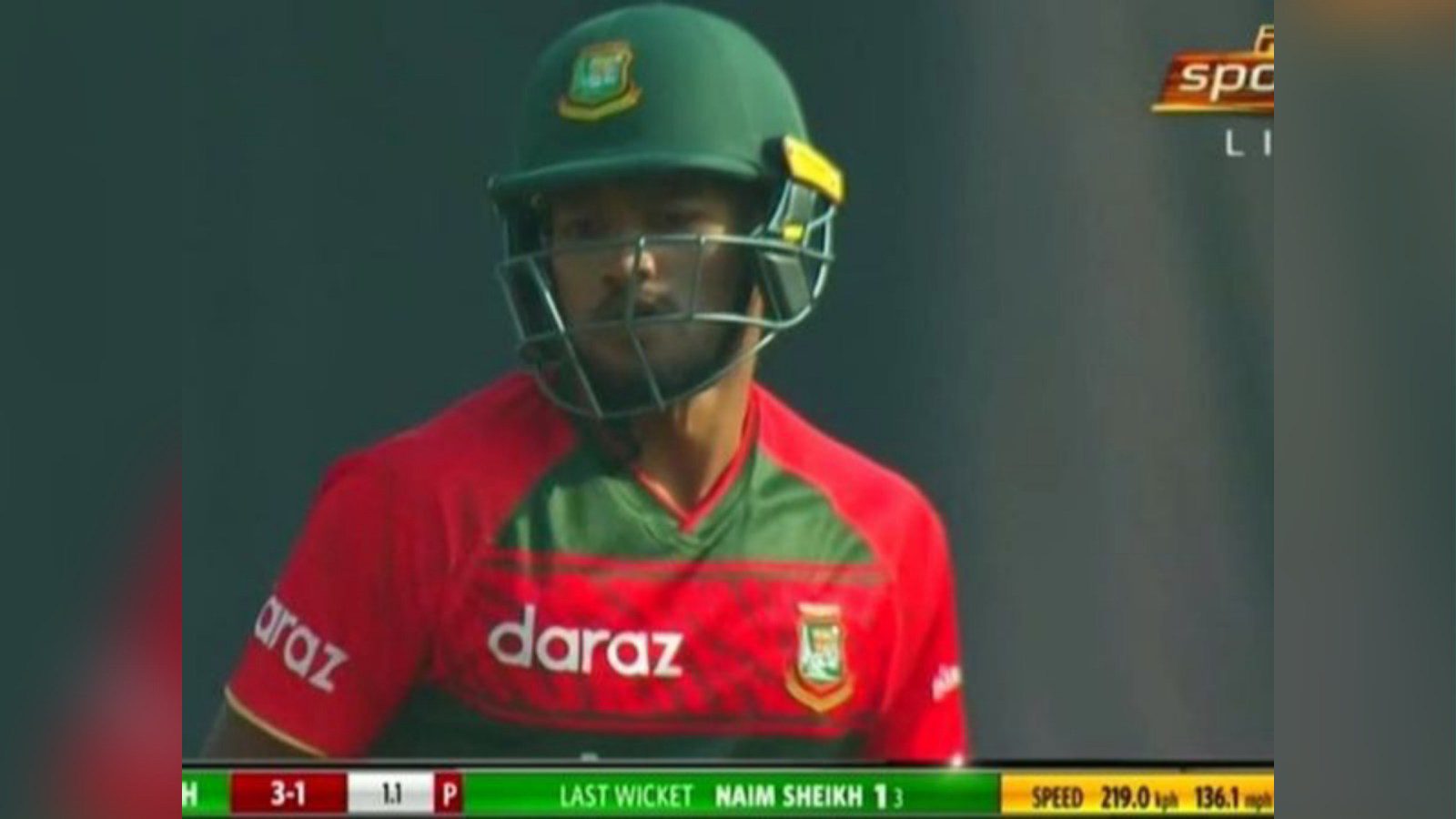 “How’s this possible?” Hasan Ali’s 219 km/hr delivery leaves netizens awestruck