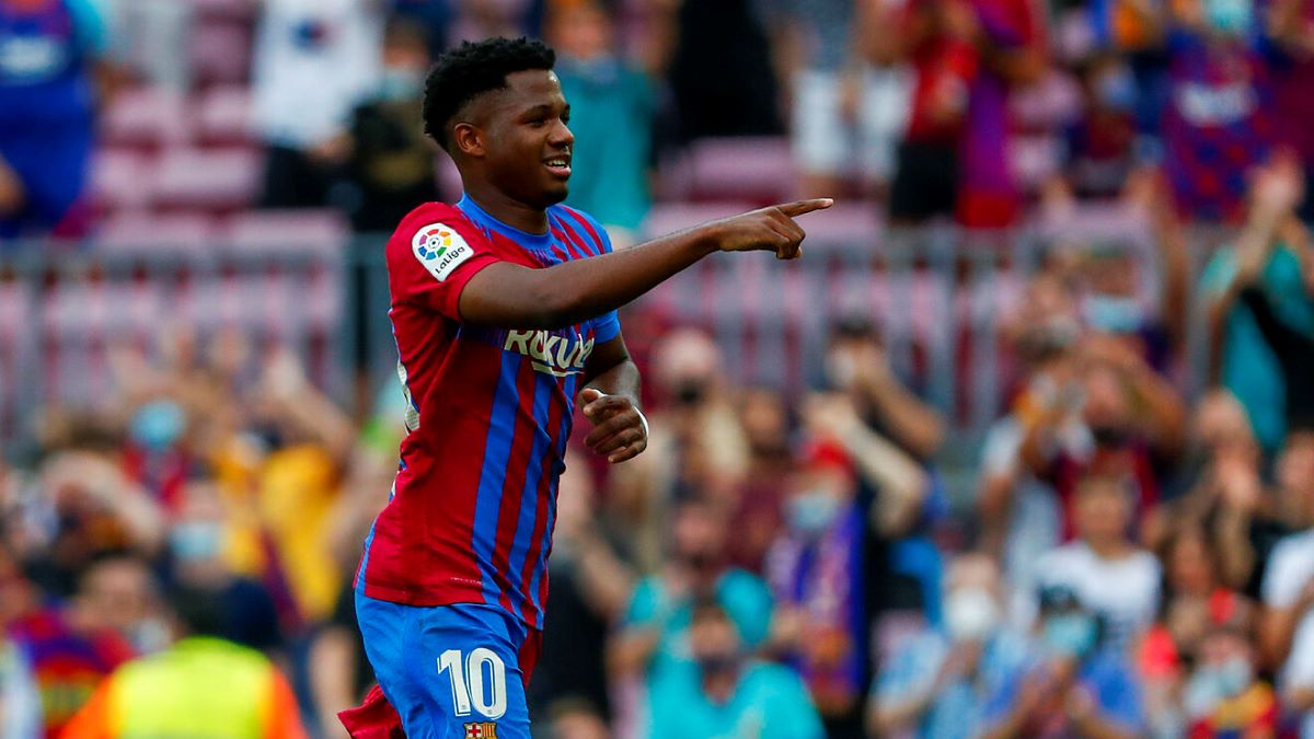 WATCH: Ansu Fati scores again for Barcelona, Twitter reacts