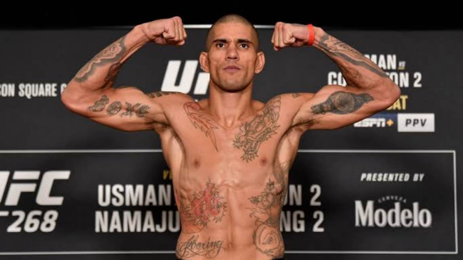 UFC middleweight Alex Pereira looks massive ahead of his title fight at UFC 281