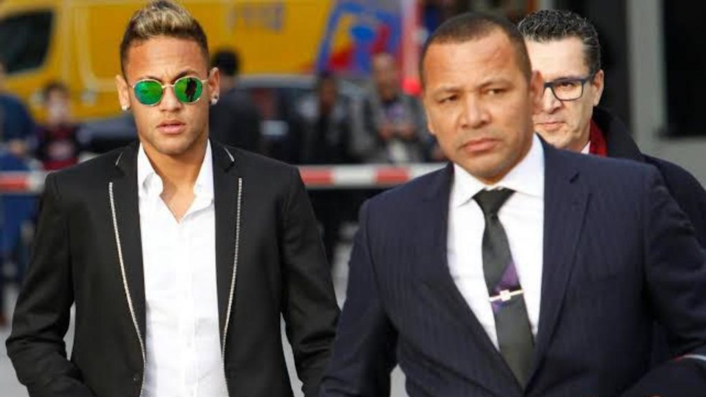 Neymar Jr. accompanied by his father cum agent in the Top 5 Players Whose Agents are their Family Members!
