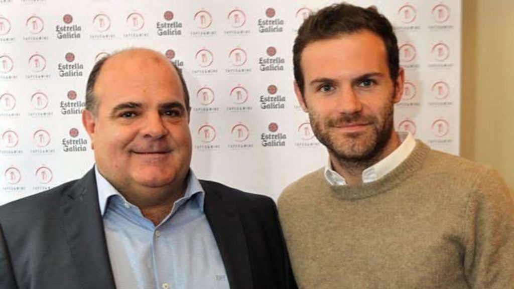 Juan Mata with his father 