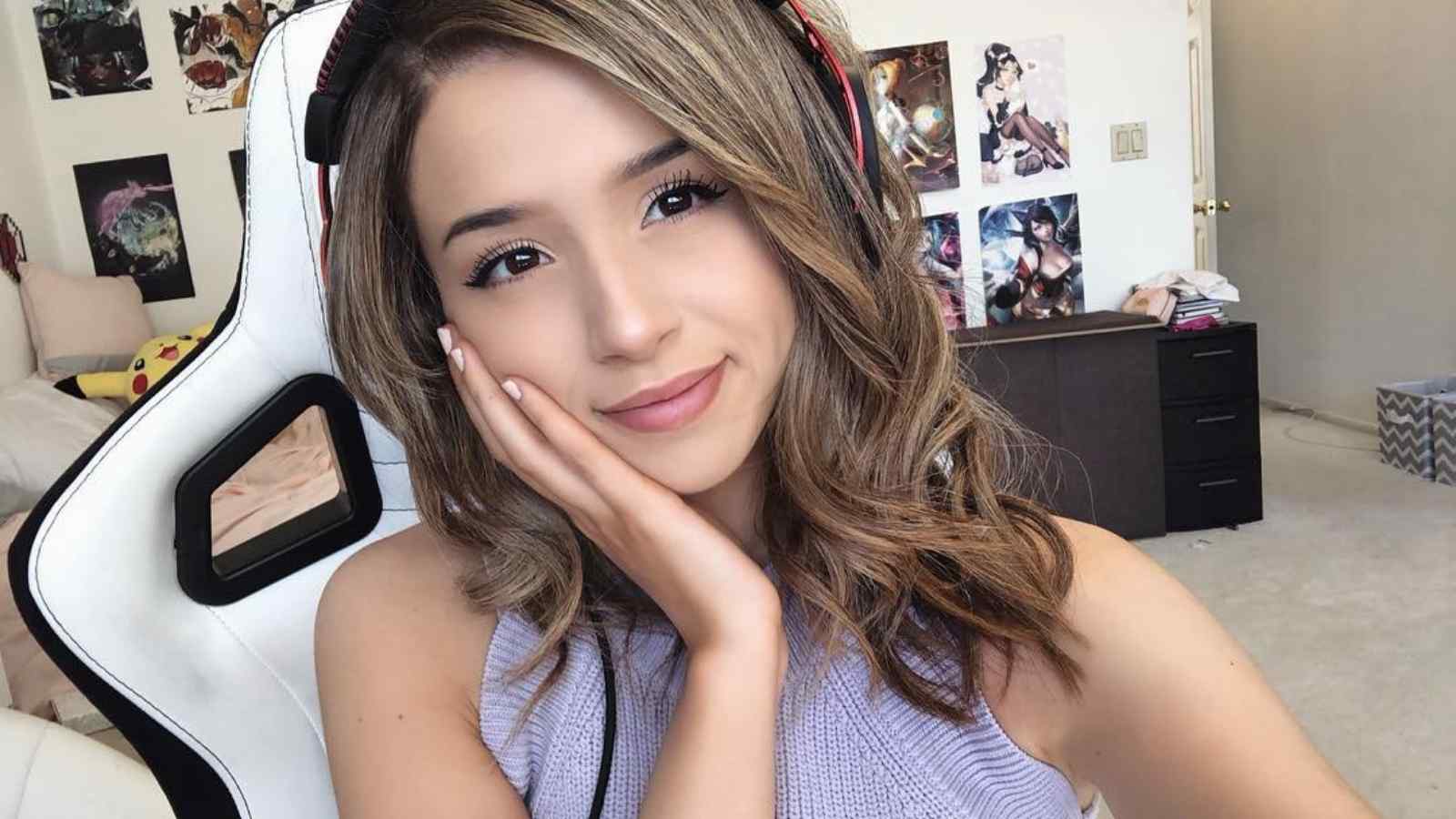 Why Did Pokimane get emotional on stream playing a new game?