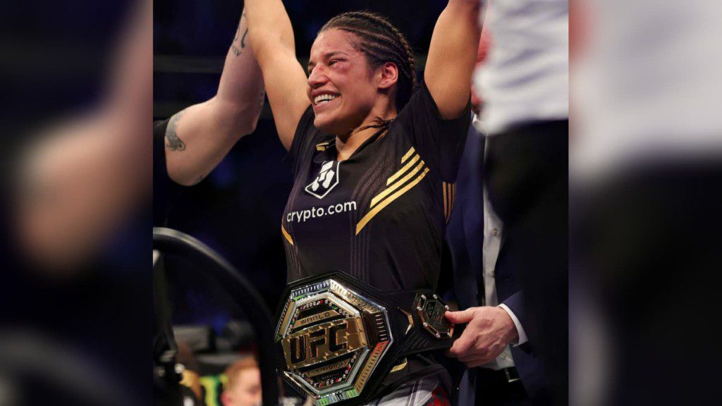 Julianna Pena and Amanda Nunes