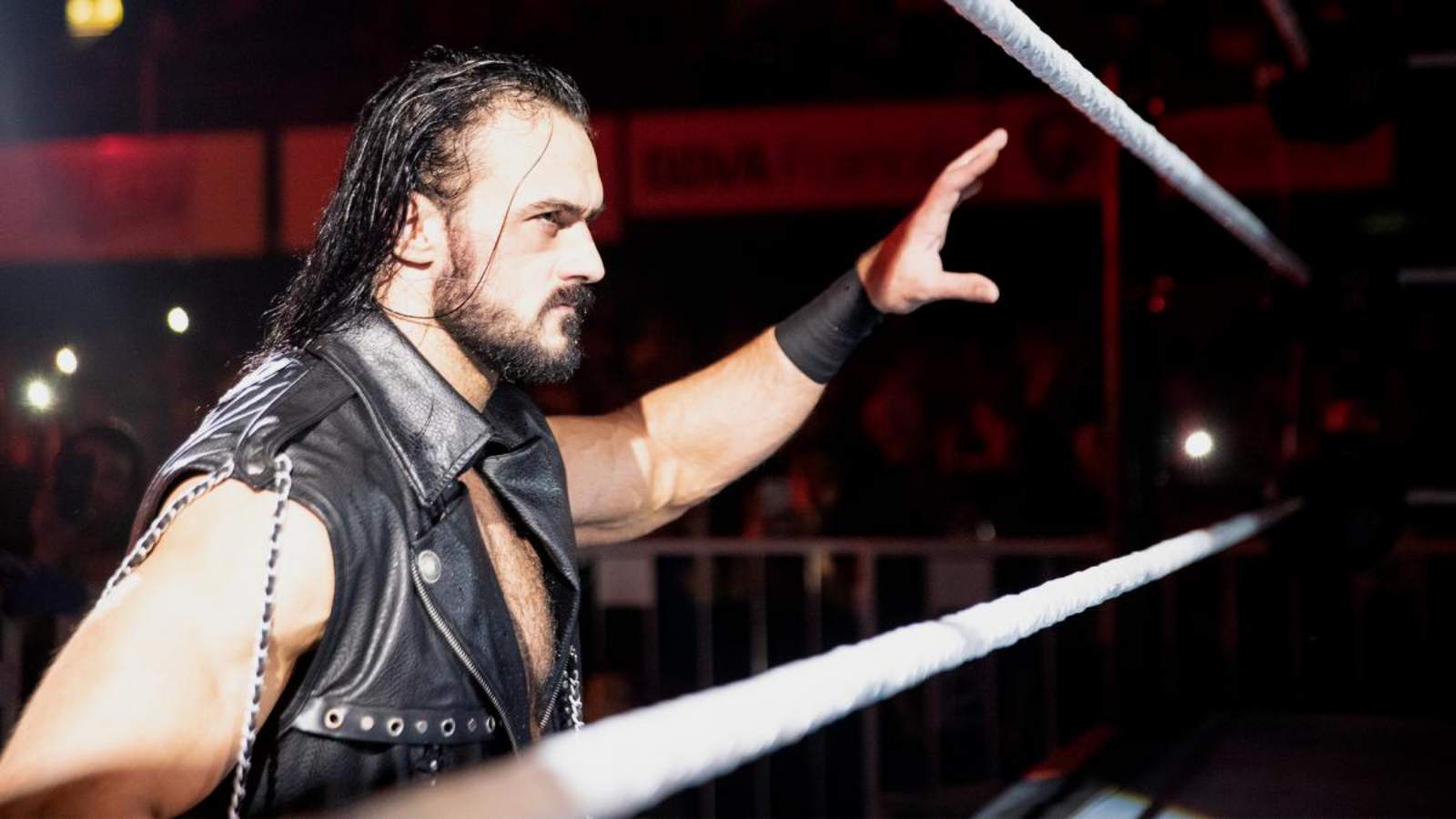 New challenger steps up to Drew McIntyre