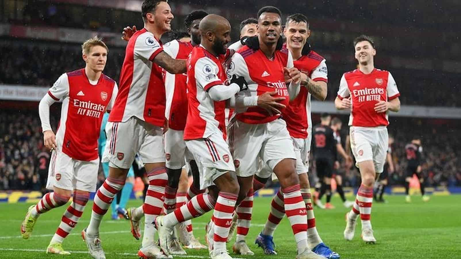 IMPRESSIVE! Twitter reacts after Arsenal’s Lacazette, Odegaard, and Gabriel goals sealed all 3 points