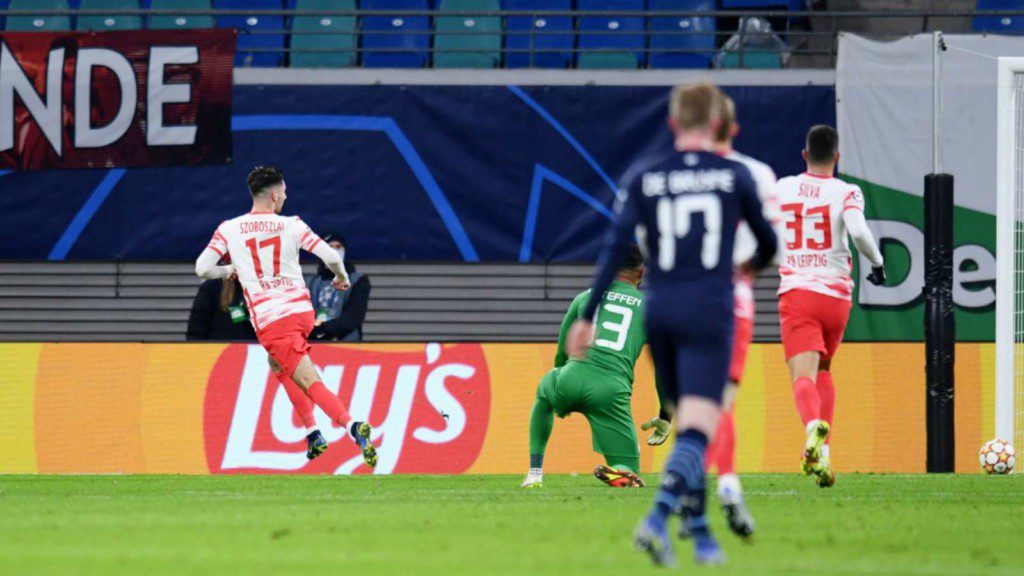 Szoboszlai rounds of Steffen in goal