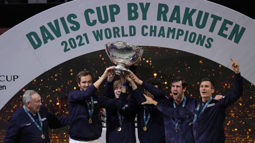 Russian Davis Cup Team with the 2021 Davis Cup Finals trophy