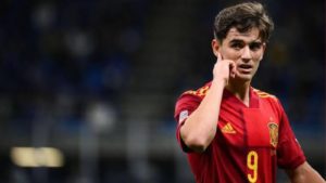 Injury! 17 year old Spain Youngest debutant left ground on stretcher due to head injury between Barcelona v/s Real Betis match

Gavi creating history by becoming youngest player to debut for Spain!