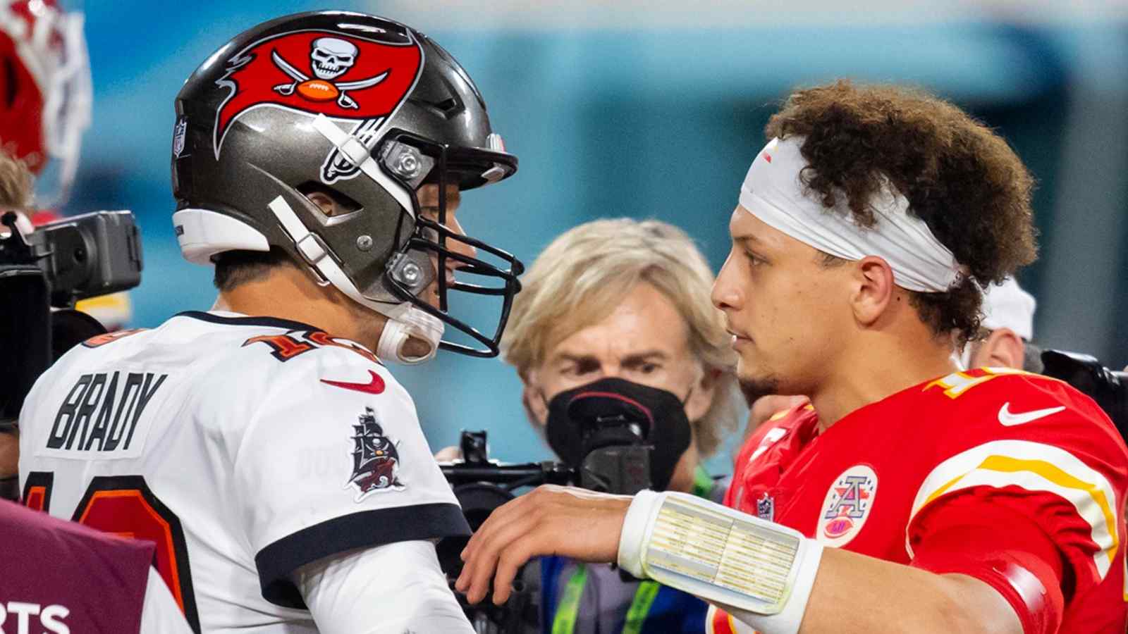 “His career is one of a kind”: Patrick Mahomes tips his invisible hat to Tom Brady, says ‘That’s why he’s the GOAT’ after disappointing loss in AFC Championship