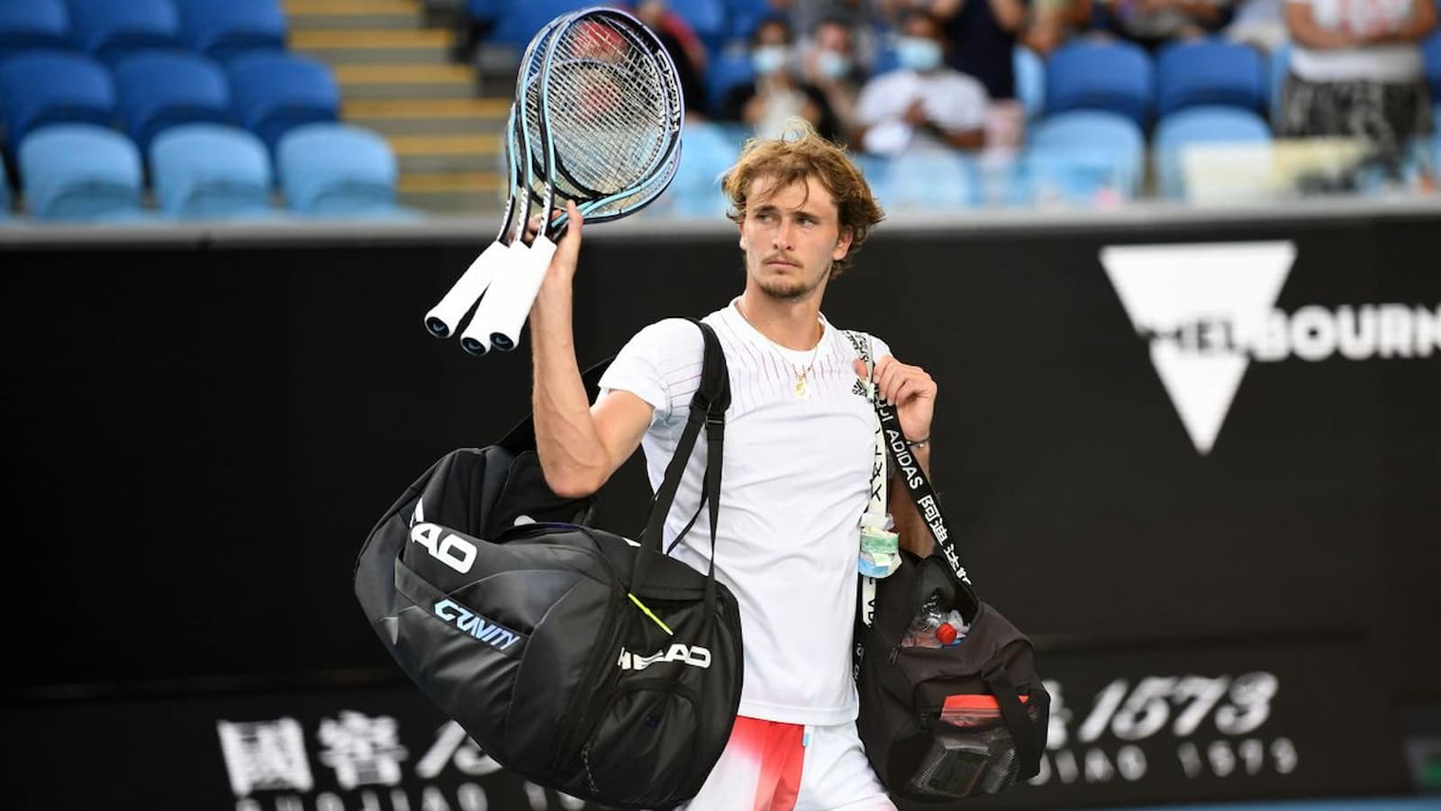 “I spent a lot of time on my phone in Australia” Alexander Zverev blames absence of relatives for exit from Australian Open