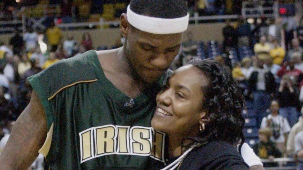 Gloria James with her son LeBron James