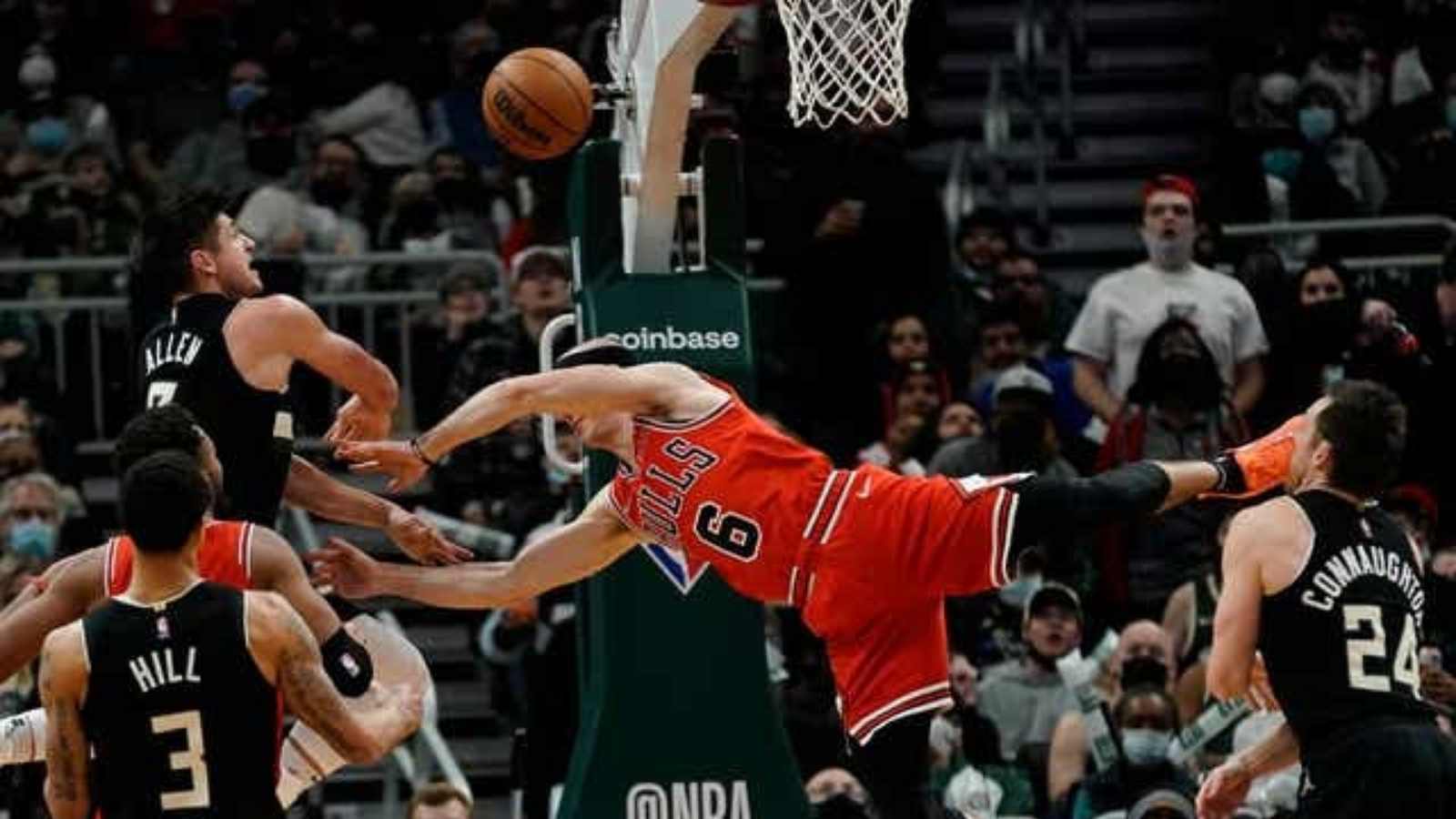 “The Bald Eagle Down”, Bulls Coach Billy Donovan hits out at Grayson Allen for smiling after intentionally pushing Alex Caruso