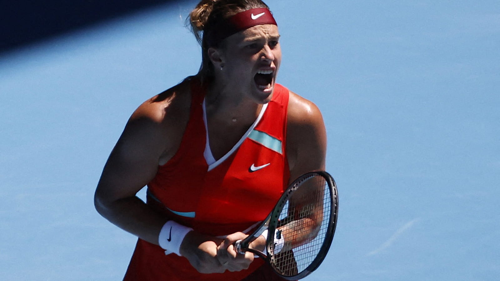 “I’m warming up in the first set and then start playing” Aryna Sabalenka wins another 3-setter to reach the 4th round at the 2022 Australian Open