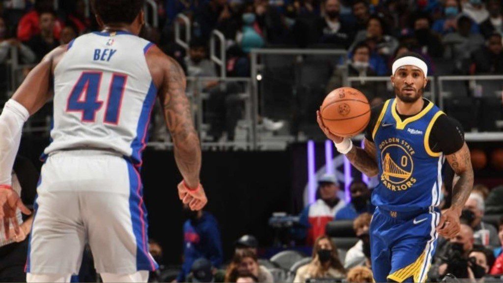 Gary Payton II in action against the Pistons