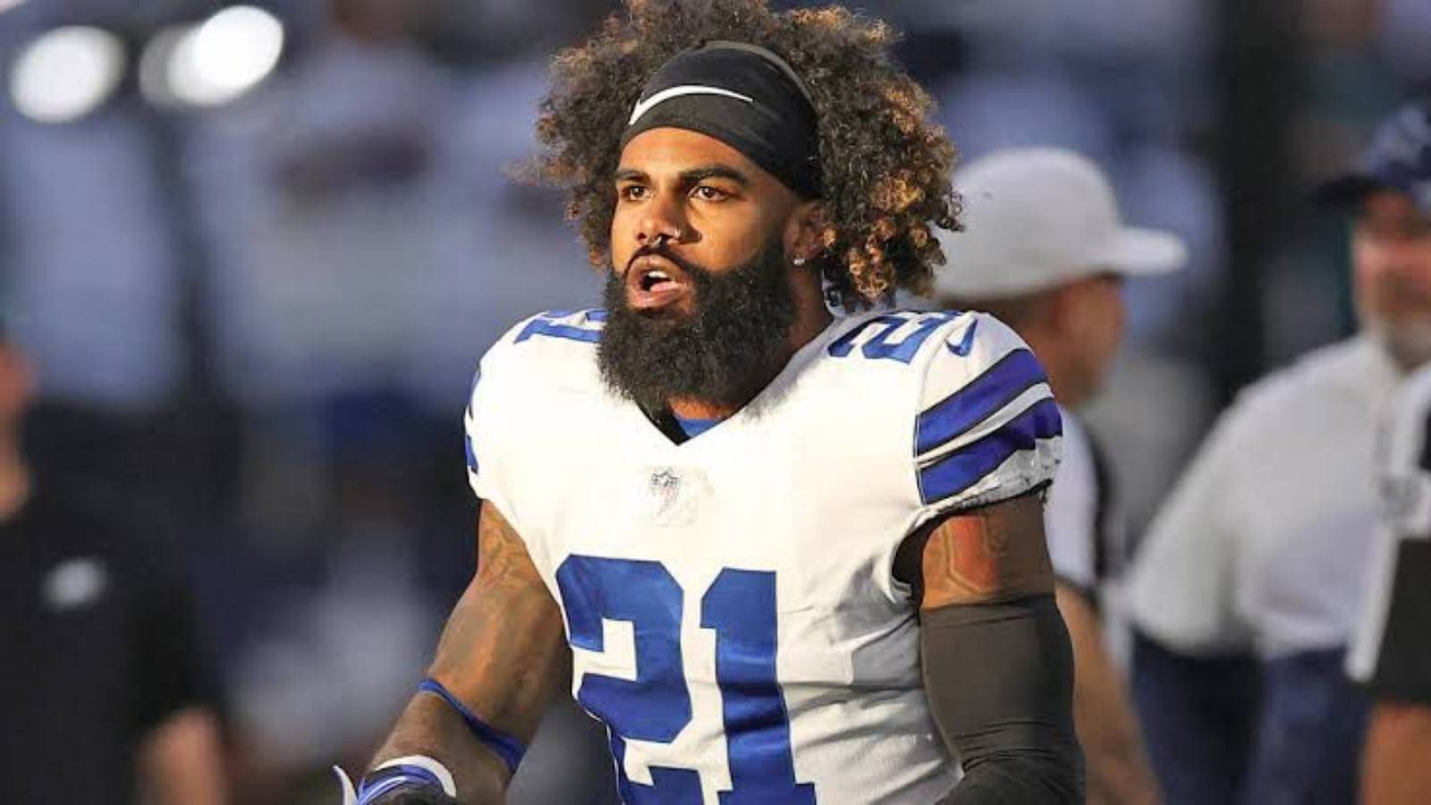 Cowboys RB Ezekiel Elliot makes a shocking revelation, “Played through a partial PCL tear”