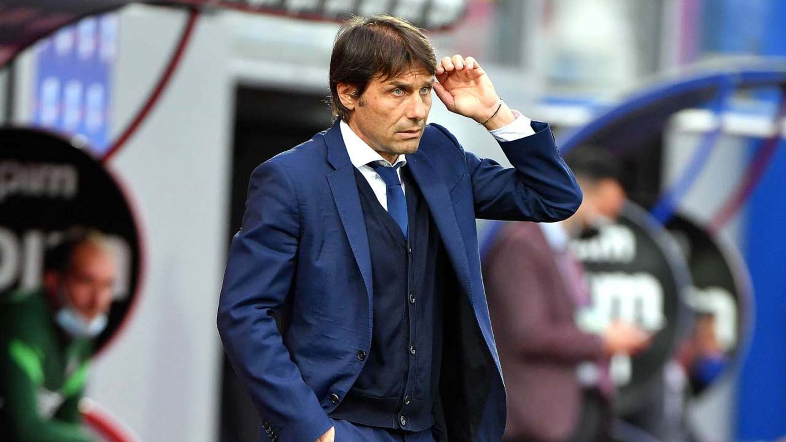 Antonio Conte provides no guarantees for his future at Tottenham