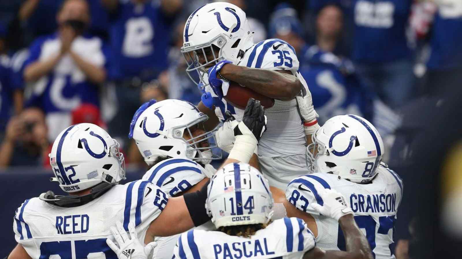 “They’re never going to be throwing around money” Ian Rapoport explains why the Indianapolis Colts have been so gun-shy in free agency